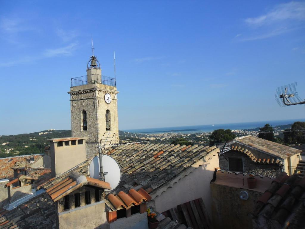 Mougins Village Holiday Lets نيس الغرفة الصورة