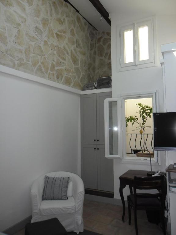 Mougins Village Holiday Lets نيس الغرفة الصورة